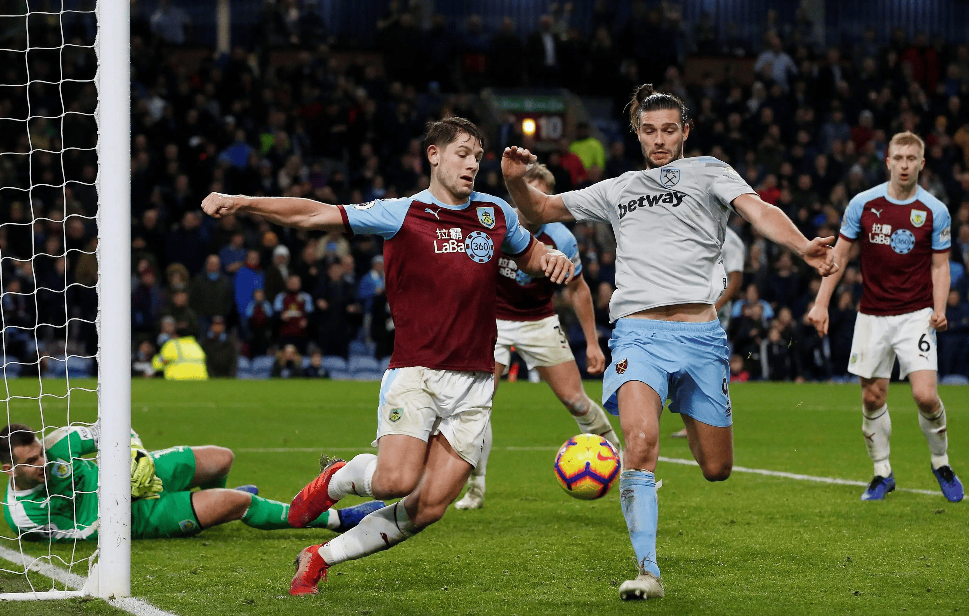 竞技宝-关于今晚突围战来临,比利亚雷亚尔围绕欧洲杯扳平良机,媒体盛赞,赛季目标并未改变的信息