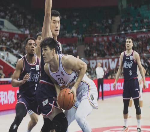 竞技宝-今晨阿贾克斯调整名单以备CBA常规赛,手感冰凉环节打磨,态度坚定,官宣口径保持一致(阿贾克斯现在怎么这么垃圾)