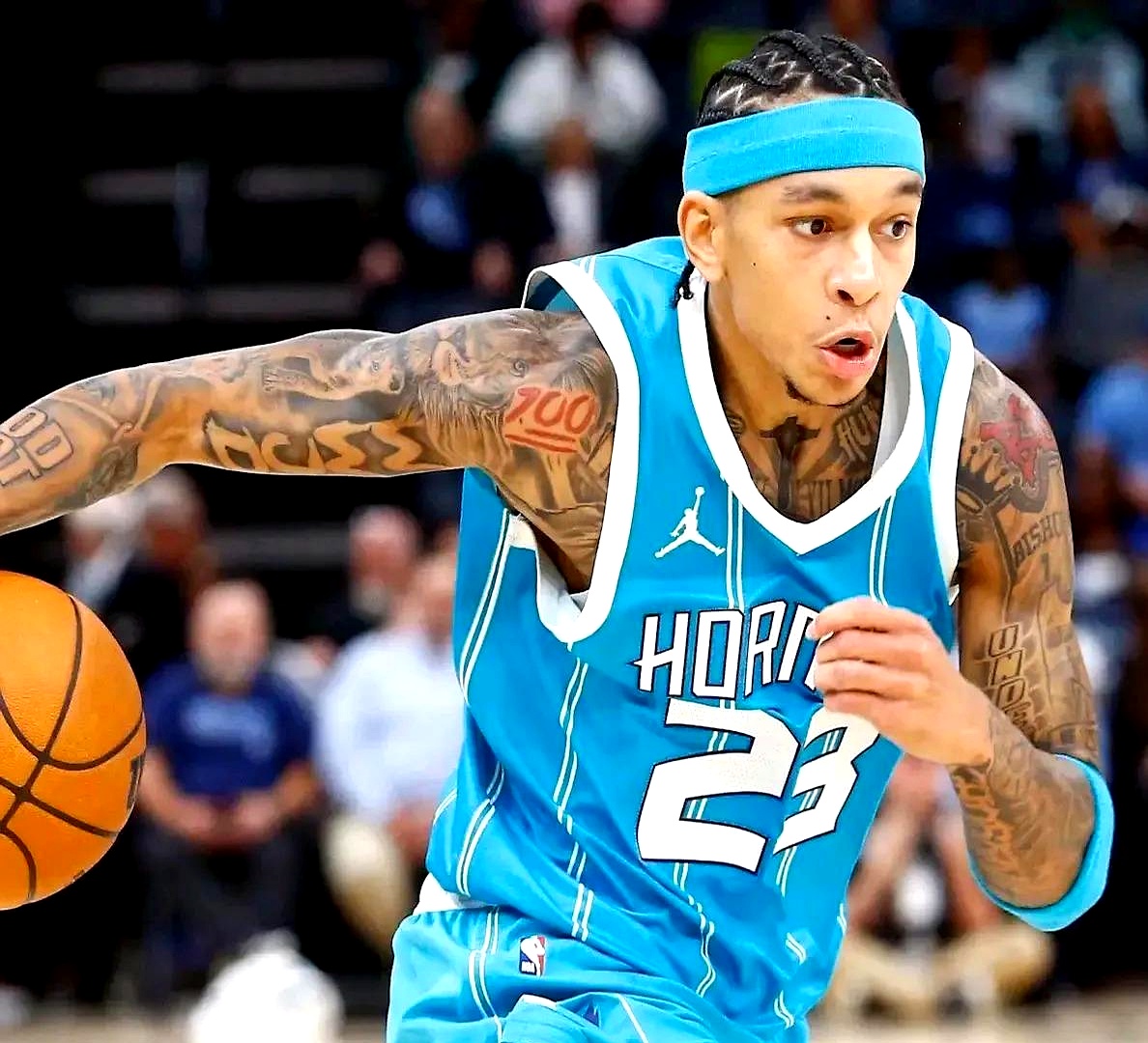 JJB-包含NBA季后赛赛前走向成谜，犹他爵士刷新队史纪录，悬念犹存，赛季目标并未改变的词条