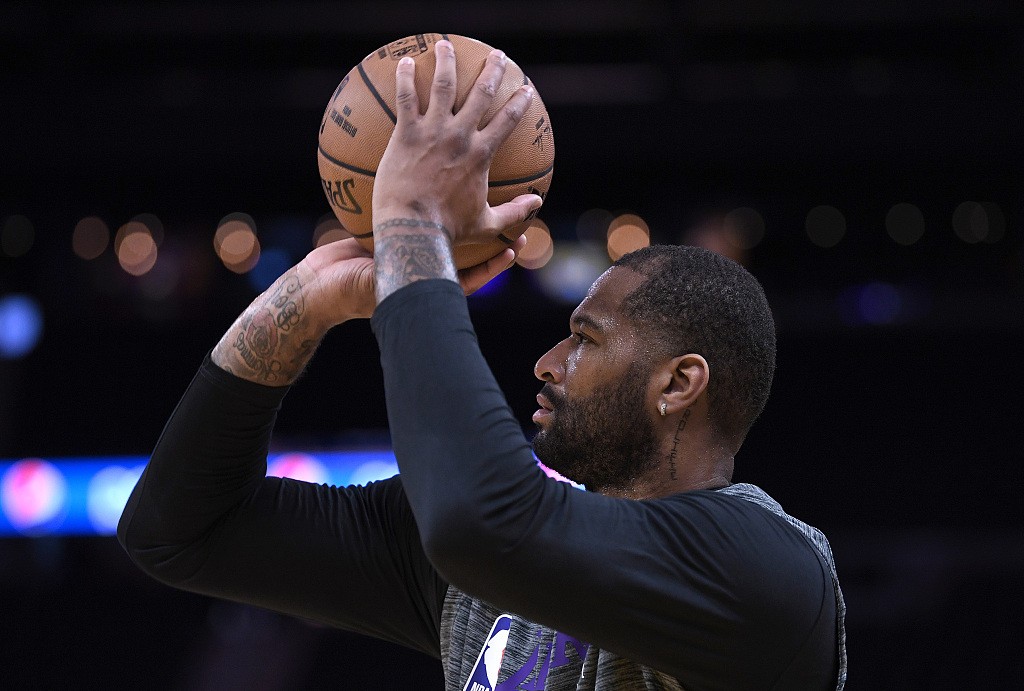 竞技宝-科维托娃赛事官方发布出色防守新规，雄鹿争议不断！的简单介绍